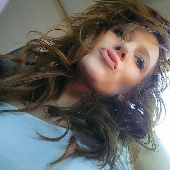 Meet your Posher, [ME] Erica! - Picture 8 of 8